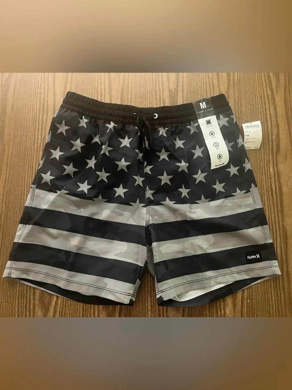 Hurley Men's Black American flag Camo  Swim Trunks size medium